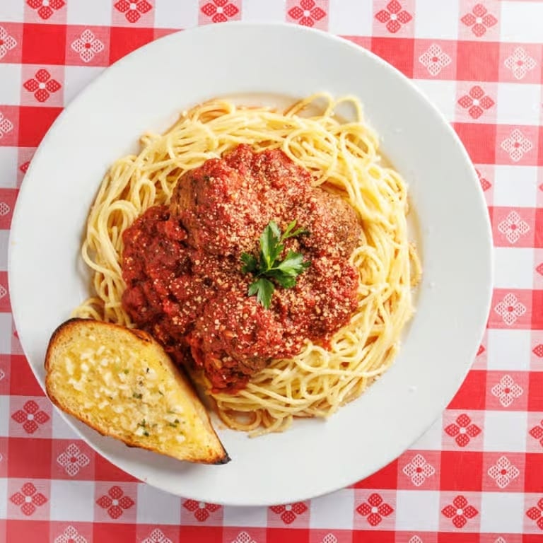 Delicious Spaghetti and More Italian Classics